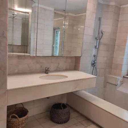 Villa Mas Proencal De Caractere Avec Vue Mer Antibes